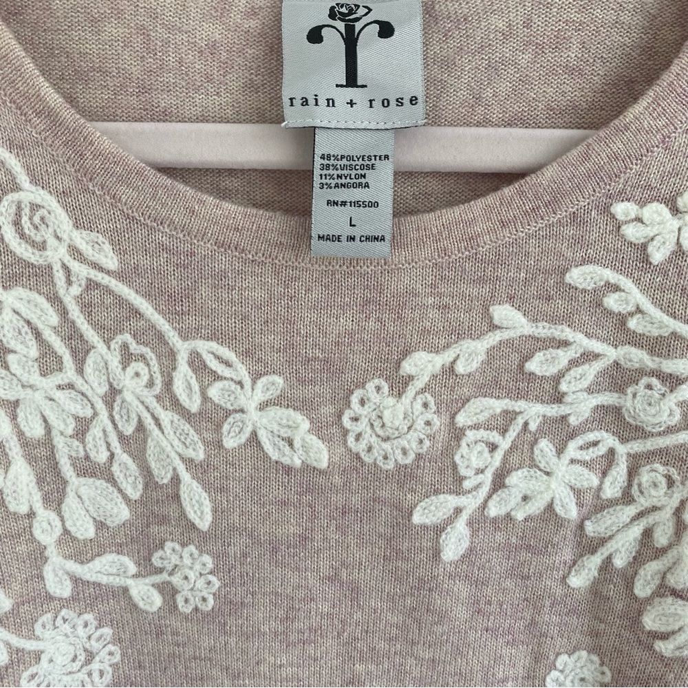 🌷 Rain & Rose Angora-Blend Sweater - Picture 4 of 4